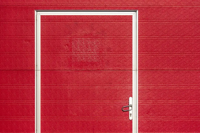 How Garage Door Reinforcement Can Save Your Home During Florida Storms