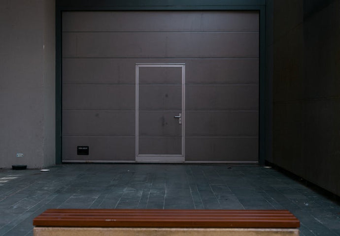 5 Reasons Why a DIY Garage Door Brace Is Essential for Hurricane Season